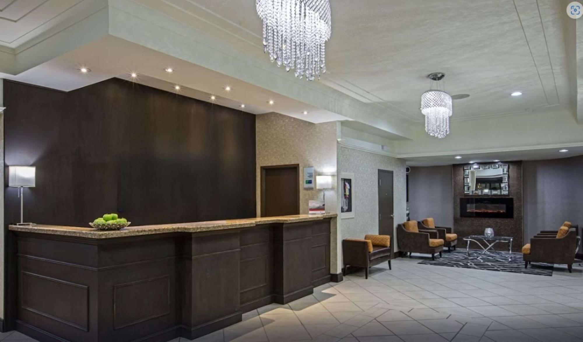 Quality Inn & Suites Regina Downtown Ngoại thất bức ảnh