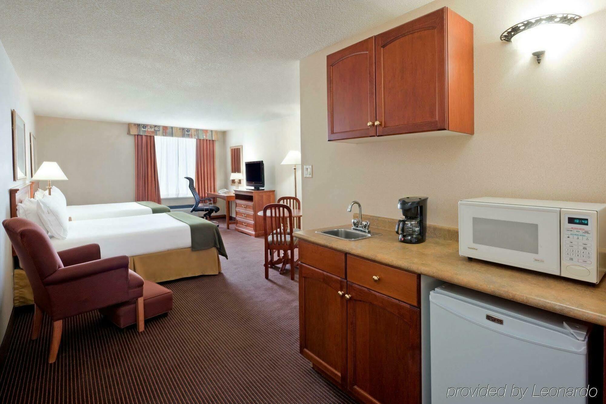 Quality Inn & Suites Regina Downtown Ngoại thất bức ảnh